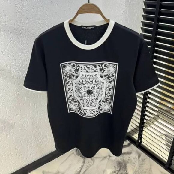 Dolce Gabbana Tee - Picture 1 of 2